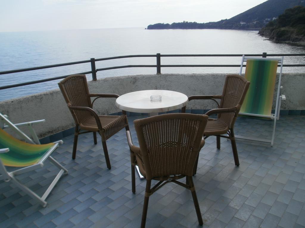 Hotel Sirena Castellabate Habitación foto
