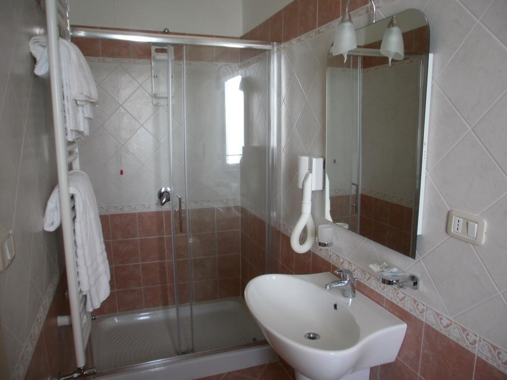 Hotel Sirena Castellabate Habitación foto